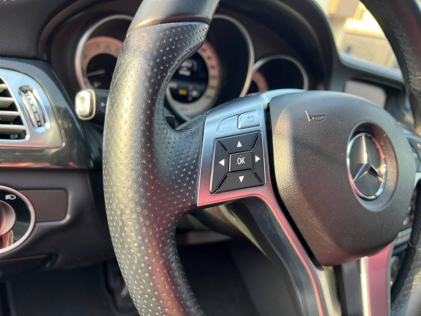 Mercedes Benz CLS350 AMG | C218 | 79.990 km | 306 PS | KEYLESS