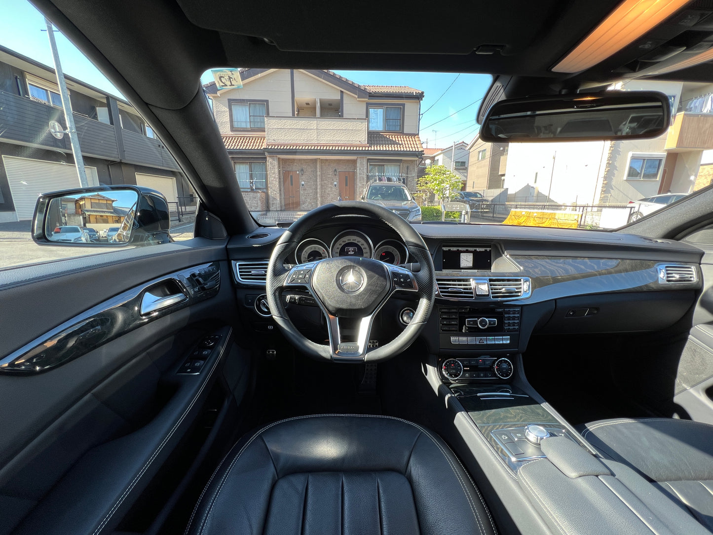 Mercedes Benz CLS350 AMG | C218 | 82.887 km | 306 PS | DISTRONIC PLUS