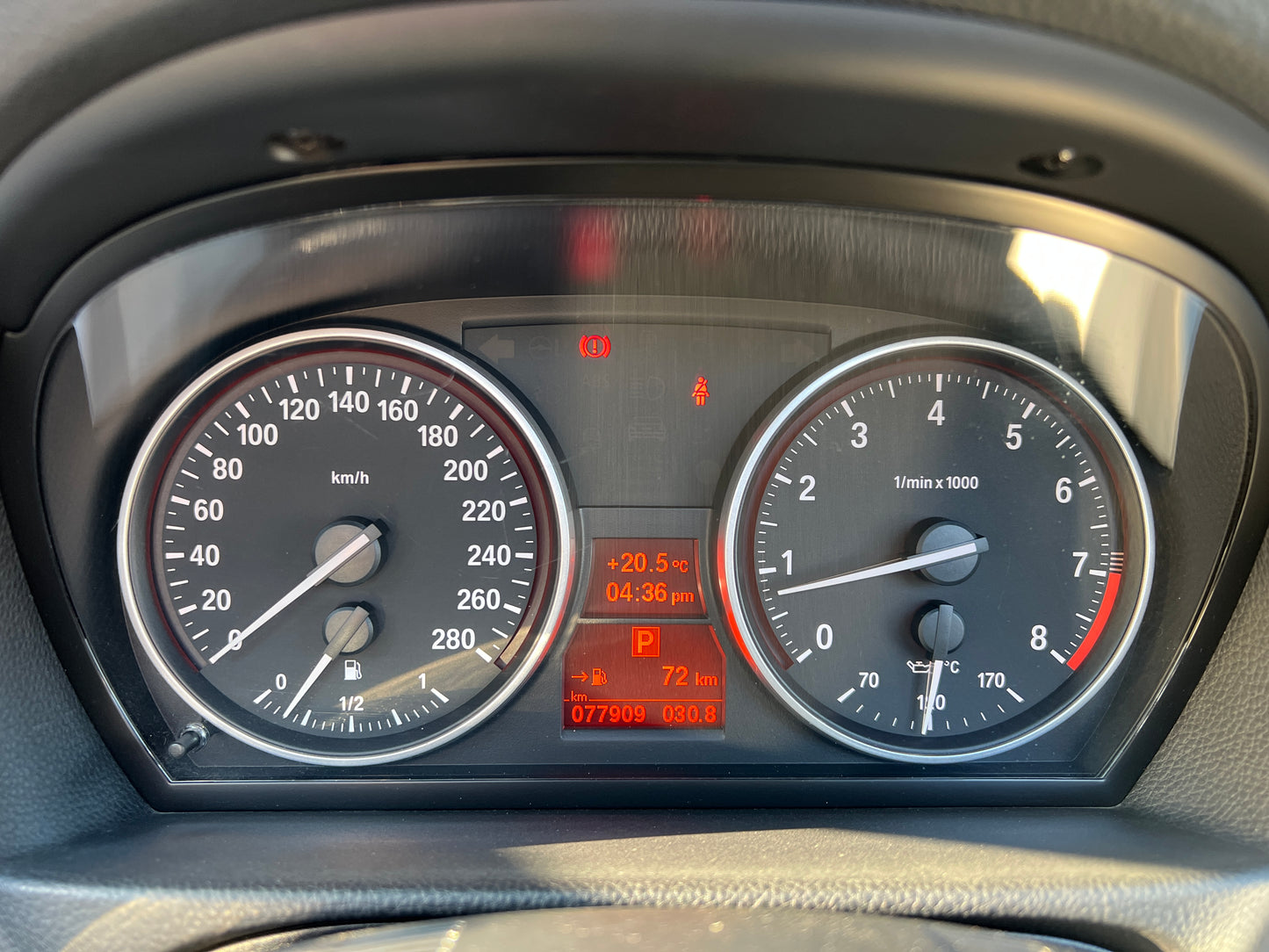 BMW 335i | M-Paket | E93 LCI | Cabrio | 77.909 km | 306 PS | DKG | Kamera