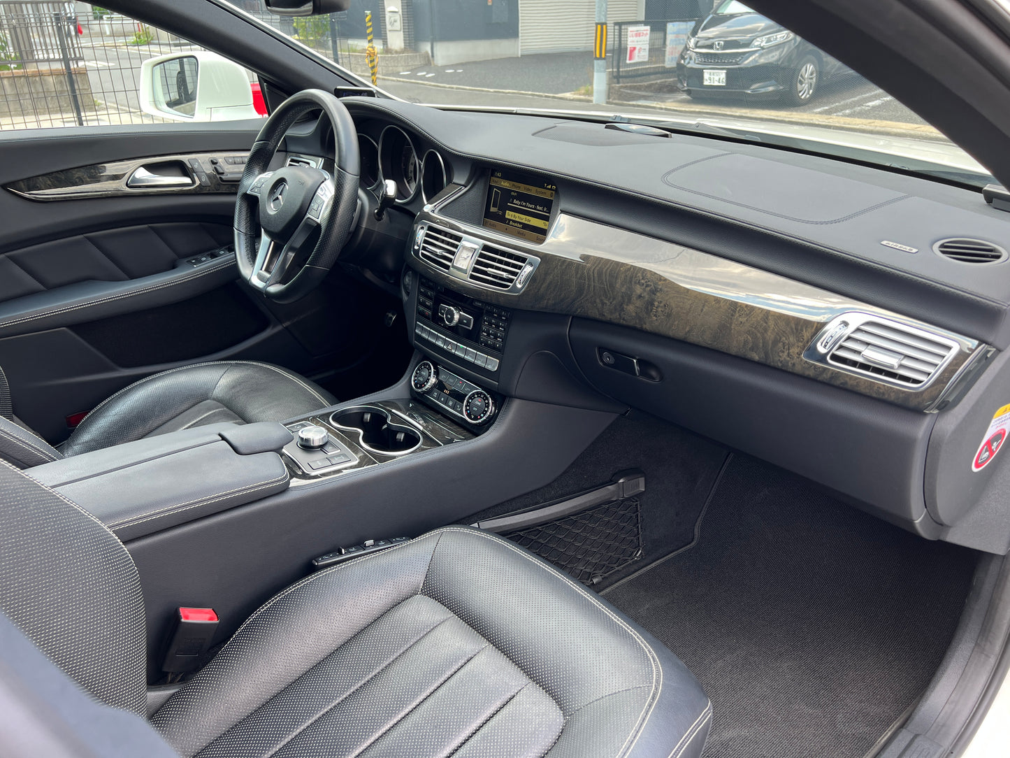 Mercedes Benz CLS350 AMG | C218 | 94.111 km | 306 PS | Coupé | KEYLESS-GO