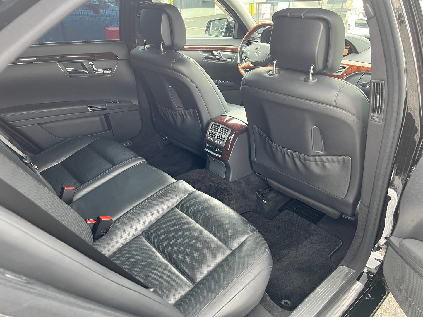 Mercedes Benz S400 Lang Hybrid  | W221 | 68.520 km | 299 PS | AMG Bodykit