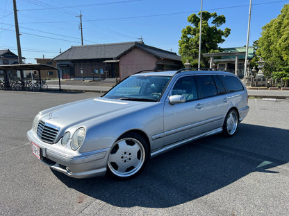 Mercedes Benz E55 AMG | 135.691 km | S210 | 7-Sitzer | W210 Kombi