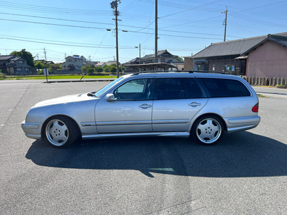 Mercedes Benz E55 AMG | 135.691 km | S210 | 7-Sitzer | W210 Kombi