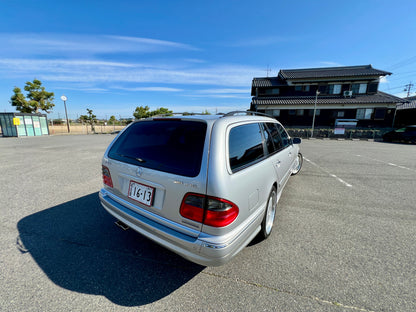 Mercedes Benz E55 AMG | 135.691 km | S210 | 7-Sitzer | W210 Kombi