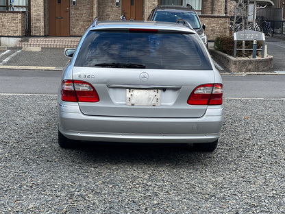 Mercedes Benz E320 | S211 | 62.962 km | 224 PS | Keyless Go