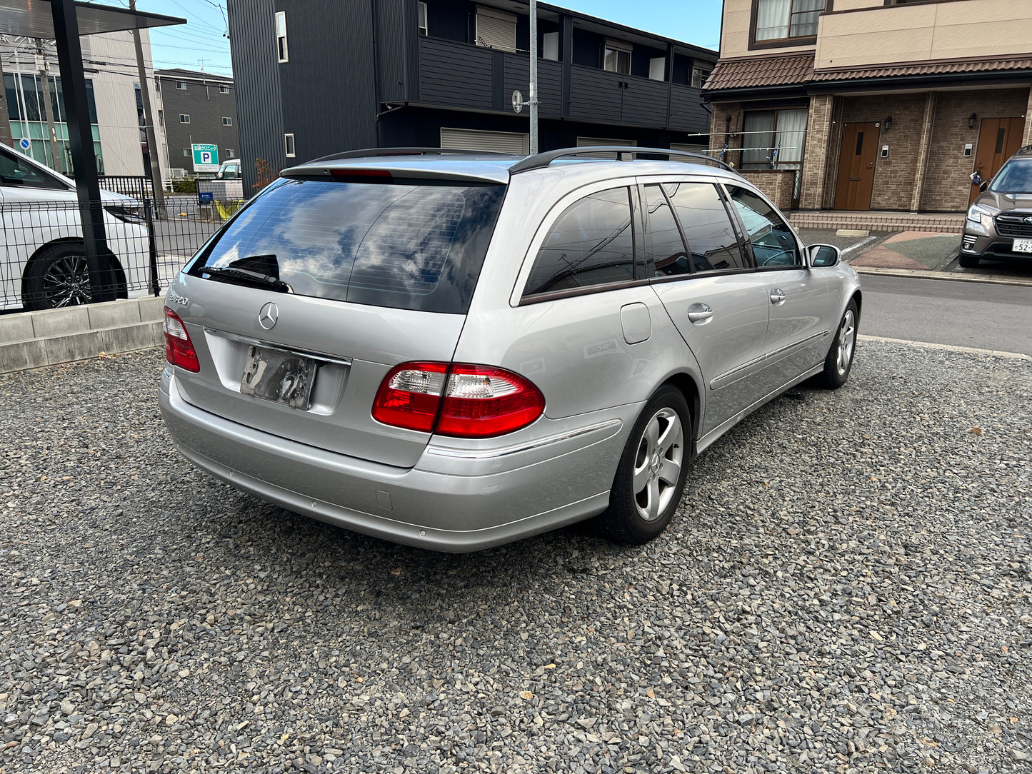 Mercedes Benz E320 | S211 | 62.962 km | 224 PS | Keyless Go