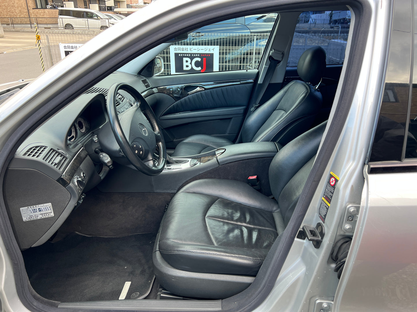 Mercedes Benz E320 | S211 | 62.962 km | 224 PS | Keyless Go