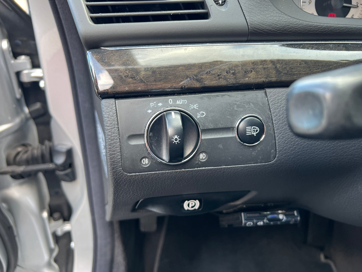 Mercedes Benz E320 | S211 | 62.962 km | 224 PS | Keyless Go