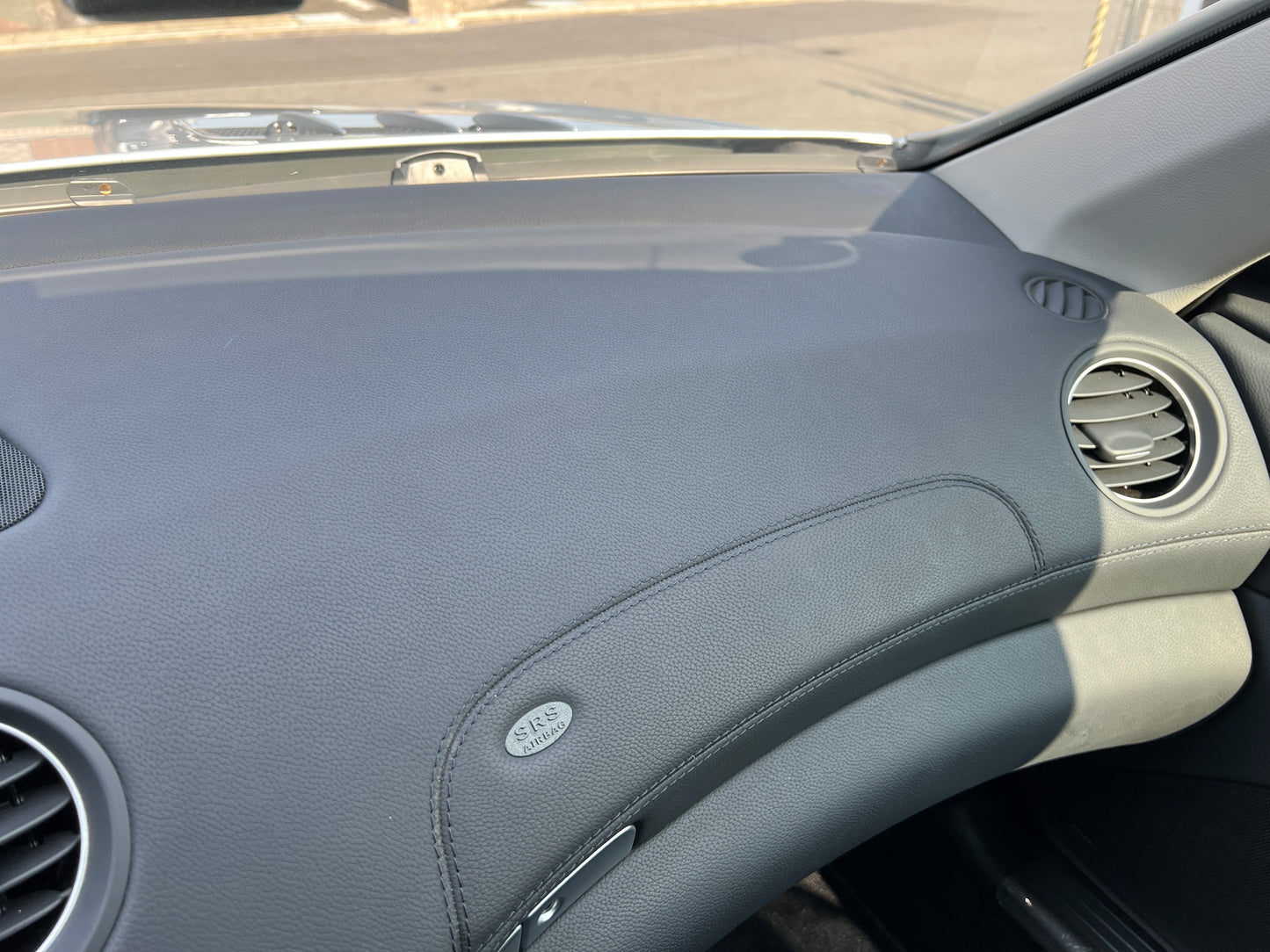 Mercedes Benz SL350 AMG Cabrio | 86.887 km | M272 V6 | 272 PS | Kamera
