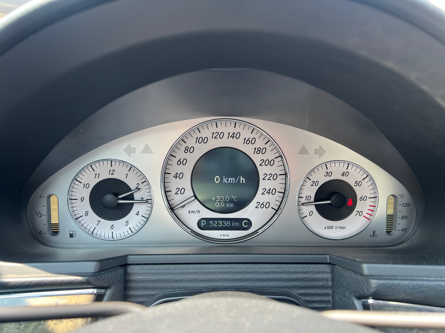 Mercedes Benz E350 | W211 | 52.338 km | 272 PS | 4-MATIC | Limousine