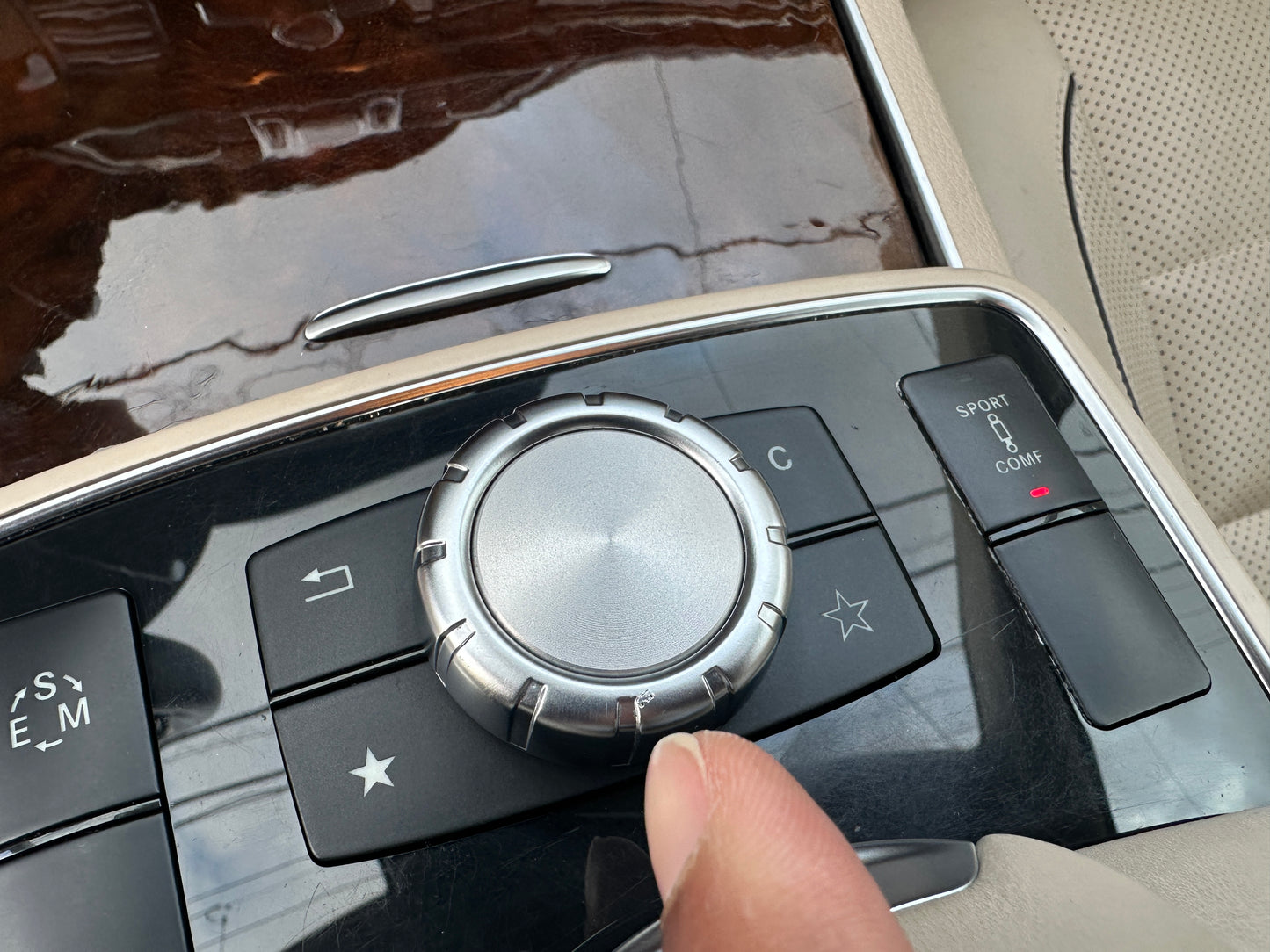 Mercedes Benz E350 | C207 | 103.111 km | 306 PS | 360°-Kamera | Coupé