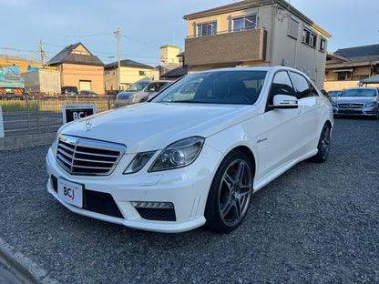 Mercedes Benz E63 AMG | W212 | 81.476 km | 557 PS | Kamera | Performance