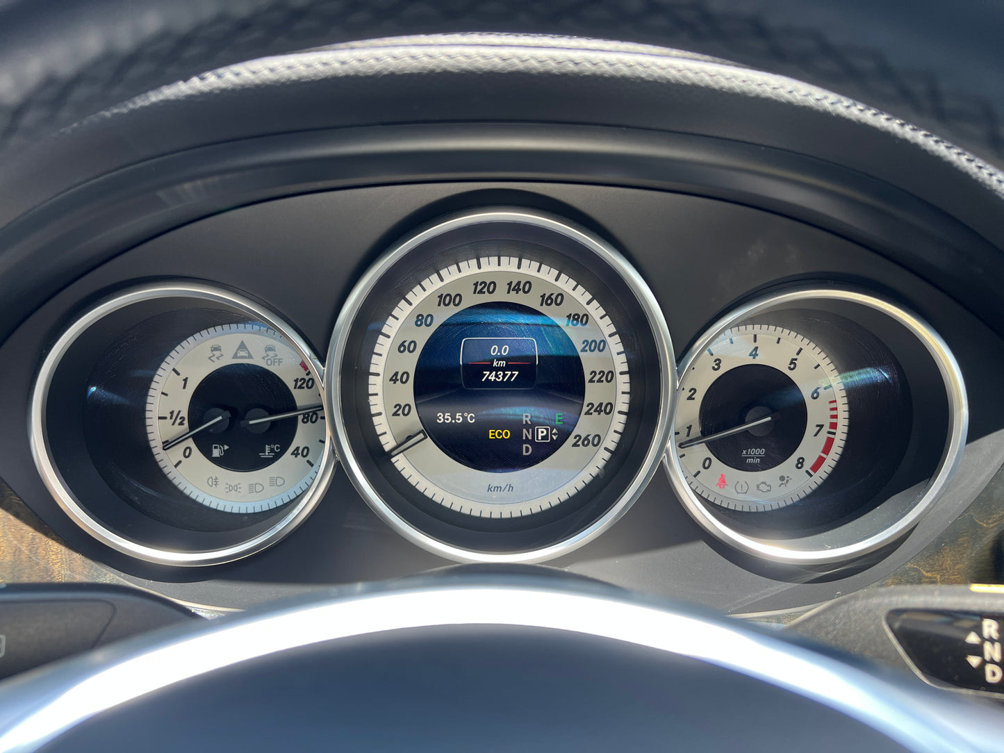 Mercedes Benz CLS500 AMG | C218 | 74.377 km | 408 PS | Park-Assistent | Coupé