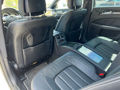 Mercedes Benz CLS500 AMG | C218 | 74.377 km | 408 PS | Park-Assistent | Coupé