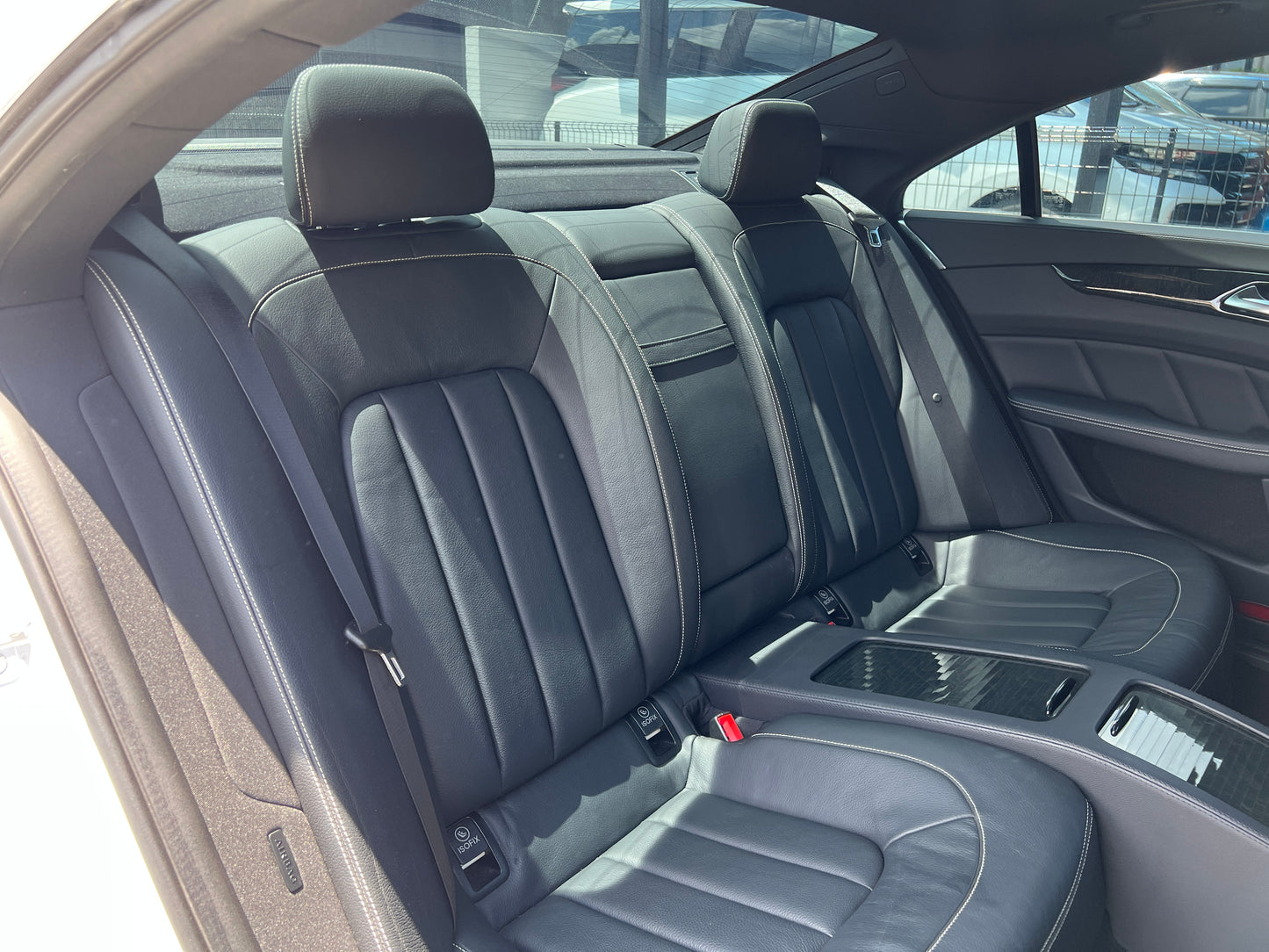 Mercedes Benz CLS500 AMG | C218 | 74.377 km | 408 PS | Park-Assistent | Coupé