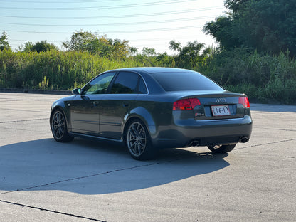 Audi RS4 B7 | 4,2L V8 | 309 KW / 420 PS | 118.524km | Limousine