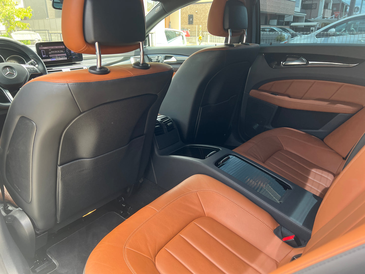 Mercedes Benz CLS350 AMG | C218 | 42.090 km | 306 PS | designo | Appe CarPlay