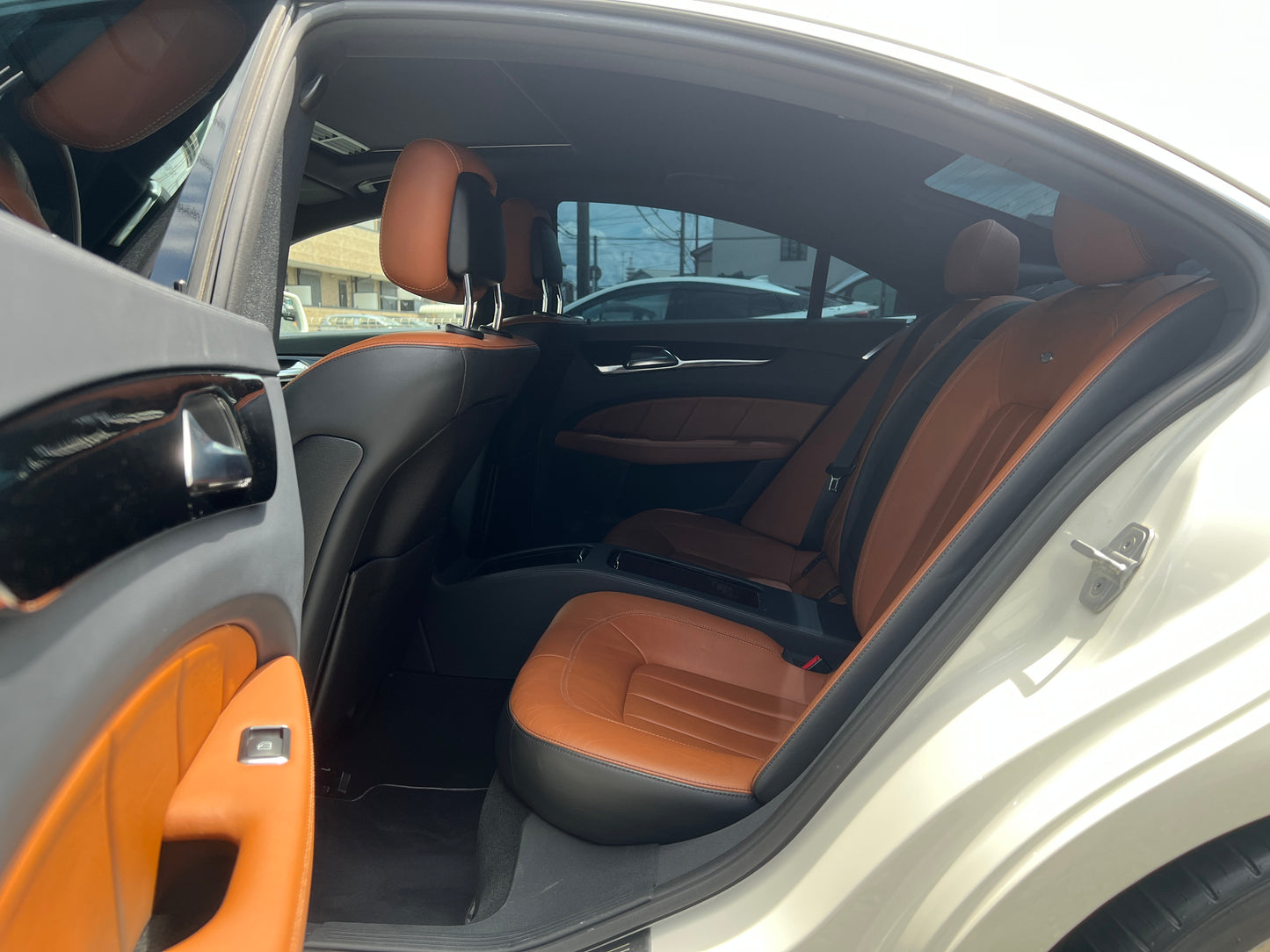 Mercedes Benz CLS350 AMG | C218 | 42.090 km | 306 PS | designo | Appe CarPlay