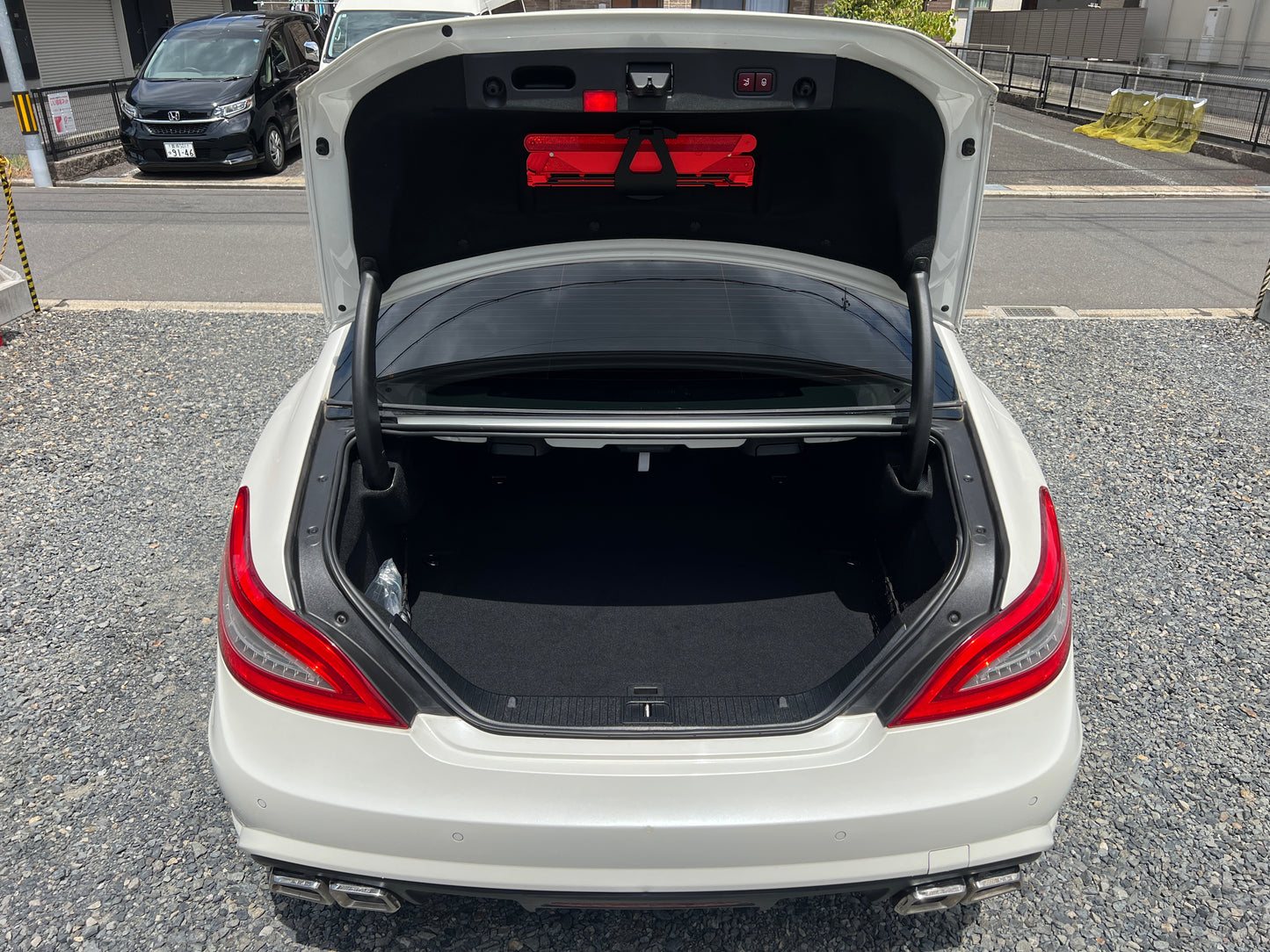 Mercedes Benz CLS350 AMG | C218 | 42.090 km | 306 PS | designo | Appe CarPlay