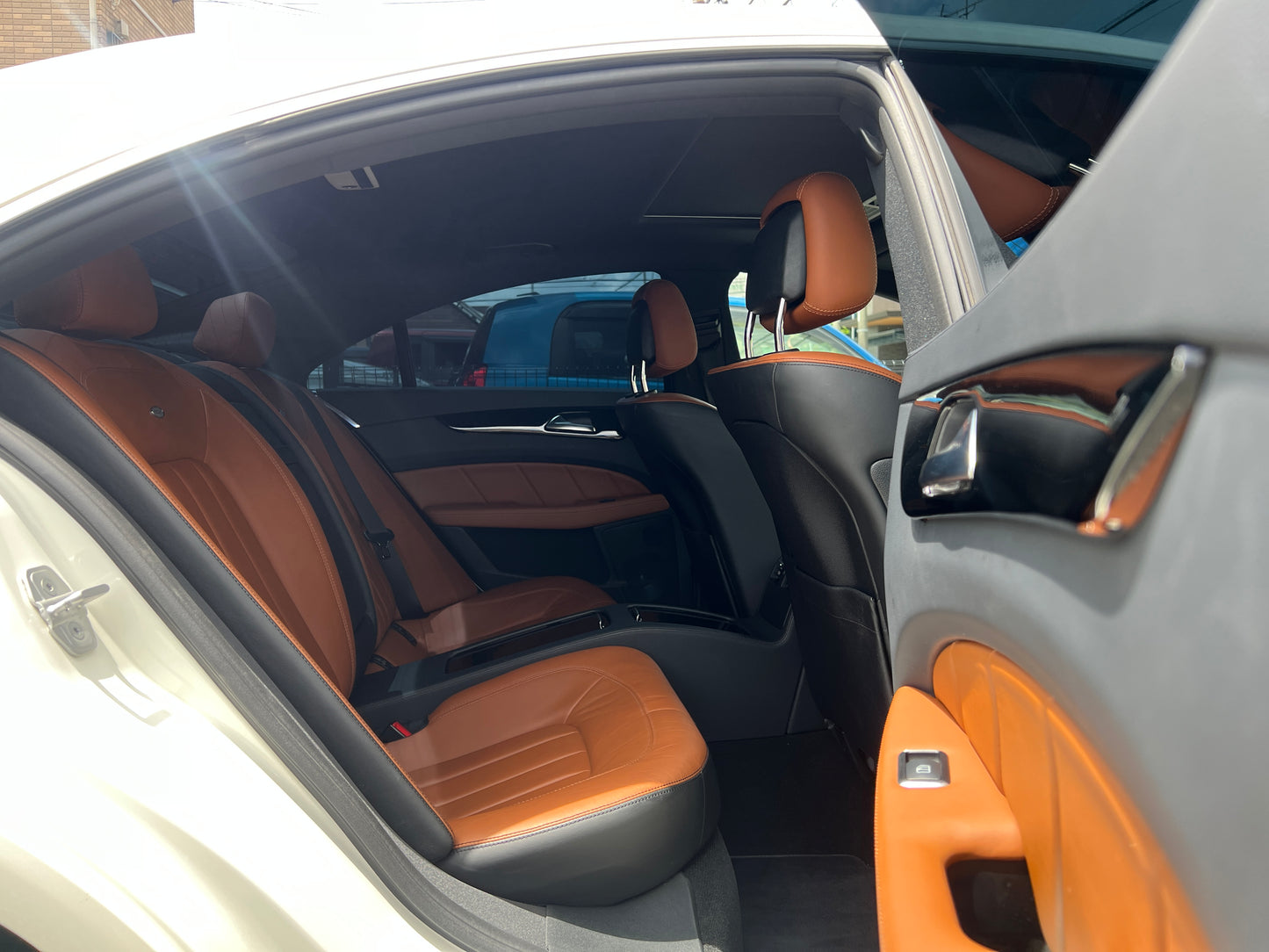 Mercedes Benz CLS350 AMG | C218 | 42.090 km | 306 PS | designo | Appe CarPlay
