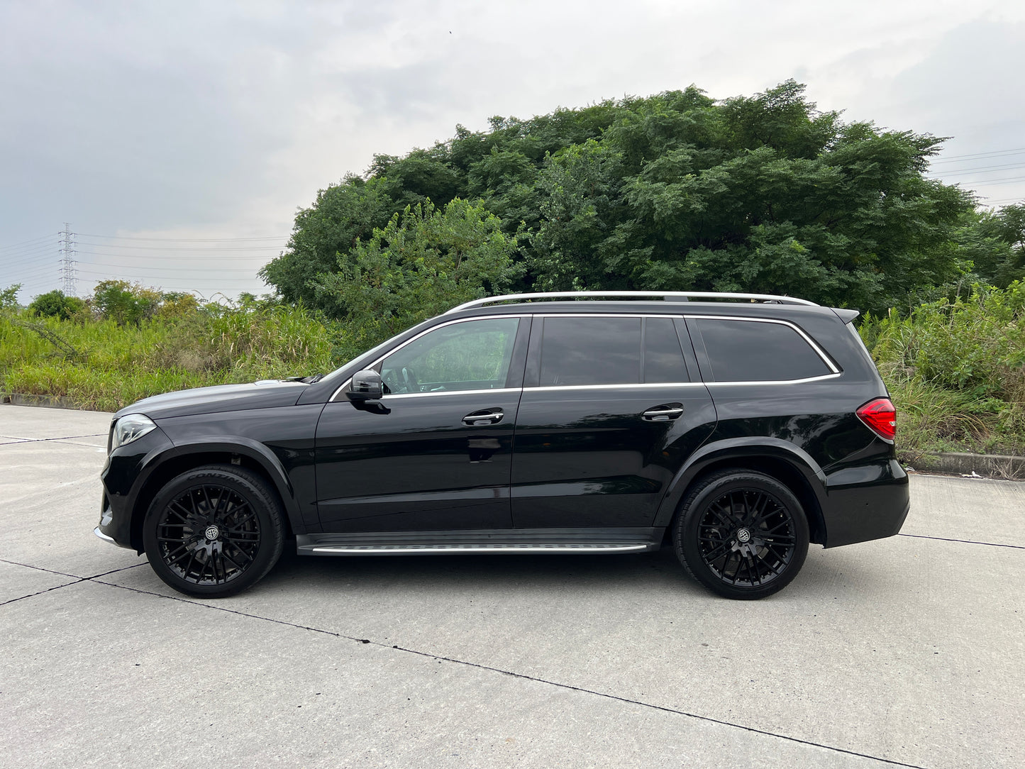 Mercedes Benz GLS500 AMG 4-Matic Facelift | 131.312 km | 455PS | 360 Kamera