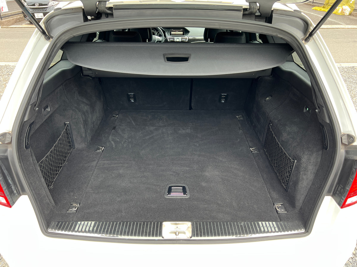 Mercedes Benz E300 AMG | S212 | 67.256 km | 252 PS | Avantgarde | Kombi