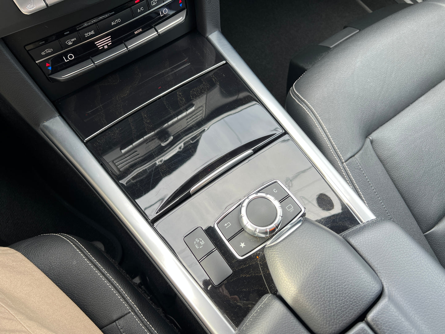 Mercedes Benz E300 AMG | W212 | 93.349 km | 252 PS | 360 Grad | Avantgarde
