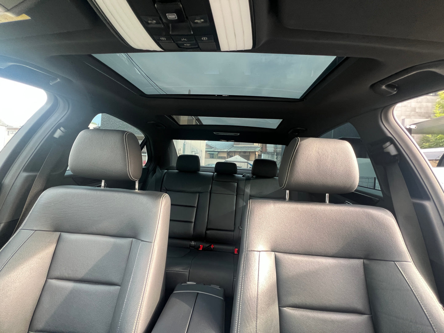Mercedes Benz E300 AMG | W212 | 93.349 km | 252 PS | 360 Grad | Avantgarde