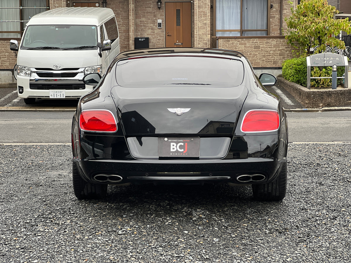Bentley Continental GT V8 | 79.885 km | 507 PS | Eukalyptus-Echtholz | Coupé