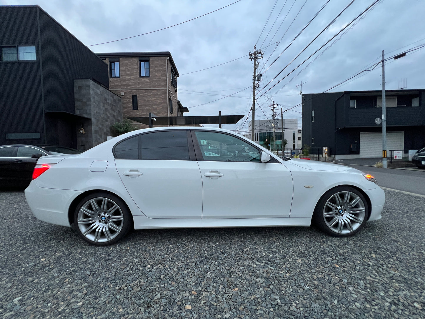 BMW 530i M-Paket | E60 LCI | 72.787km | 272 PS | Rückfahrkamera | Schiebedach