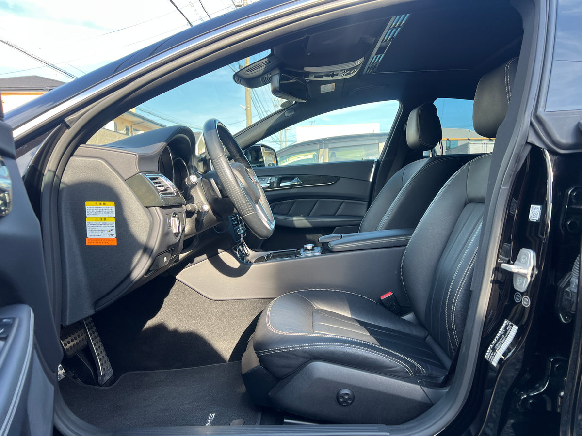 Mercedes Benz CLS350 AMG | C218 | 40.545 km | 306 PS | Park-Assistent | Coupé