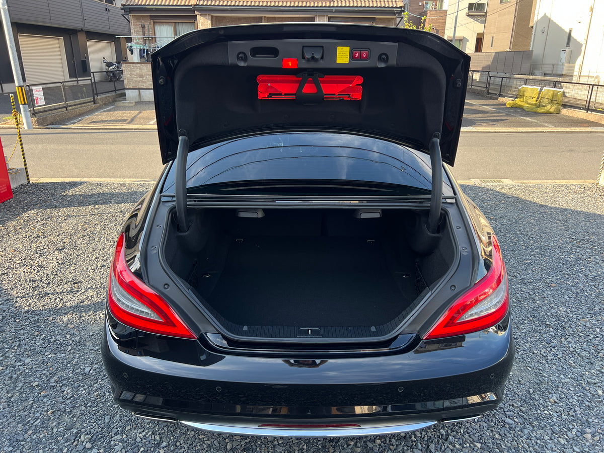 Mercedes Benz CLS350 AMG | C218 | 40.545 km | 306 PS | Park-Assistent | Coupé