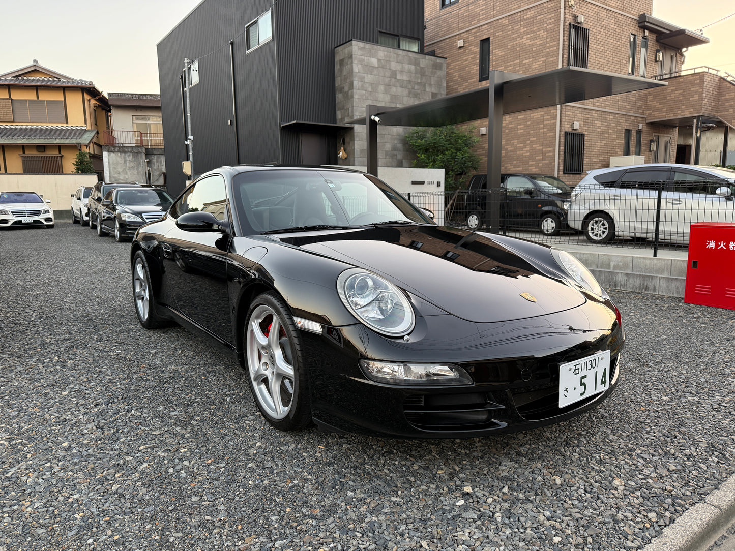 Porsche 911 Carrera S (997.1) | 3.8L | 355 PS | 92.926 km | Schiebedach | PASM