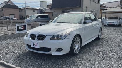 BMW 530i M-Package | E60 | 83,217 km | 258 hp | Sedan | Heated rear seats
