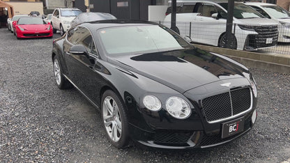 Bentley Continental GT V8 | 79.885 km | 507 PS | Eukalyptus-Echtholz | Coupé