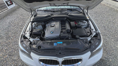 BMW 530i M-Package | E60 | 83,217 km | 258 hp | Sedan | Heated rear seats
